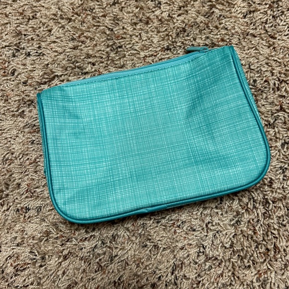 Thirty-One Cosmetic Bag Set - Island Damask & Turquoise Teal 9X10 Plastic Lined - Picture 10 of 12